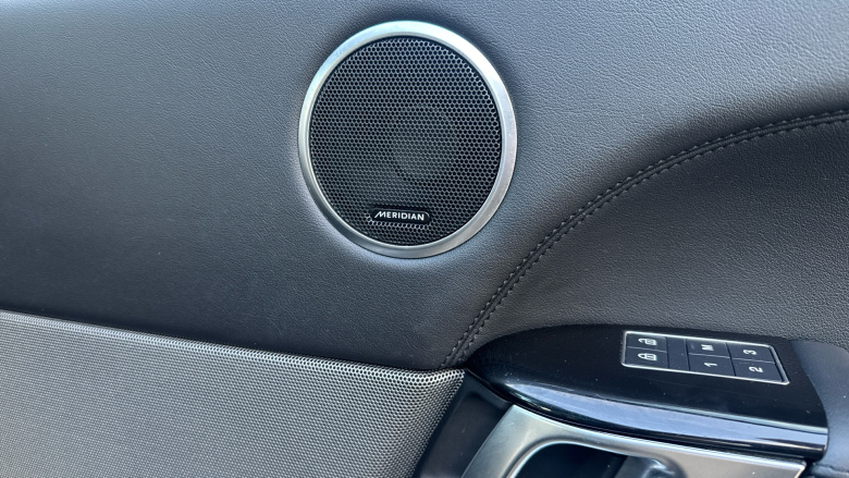 Land Rover Range Rover Sport 3.0 D300 HSE Silver 5dr Auto Diesel Estate